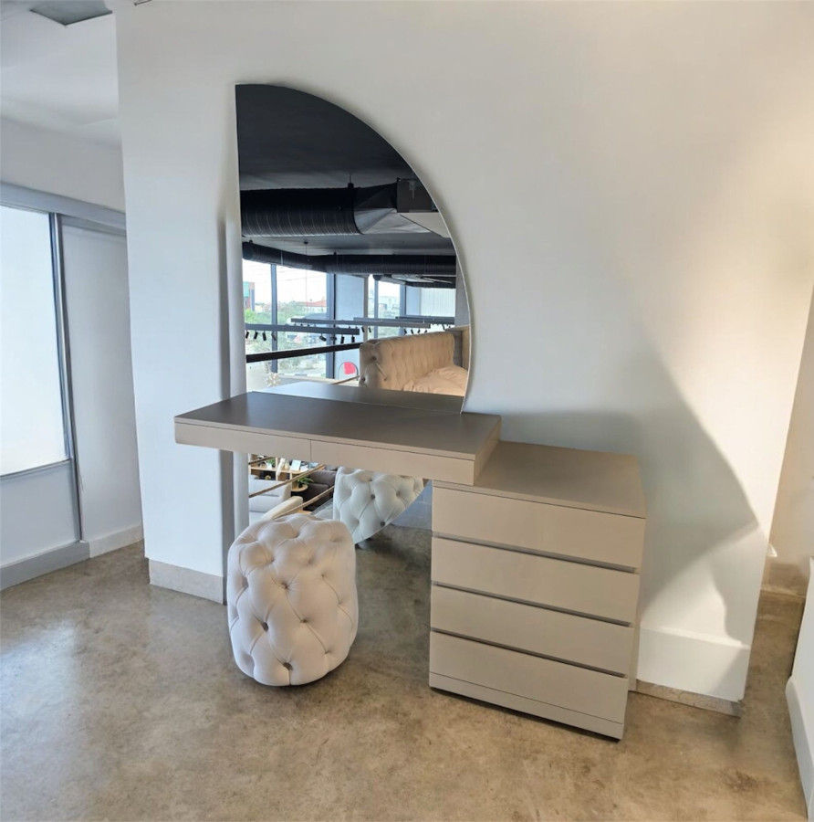 Yarım Ay Çekmeceli Ayna